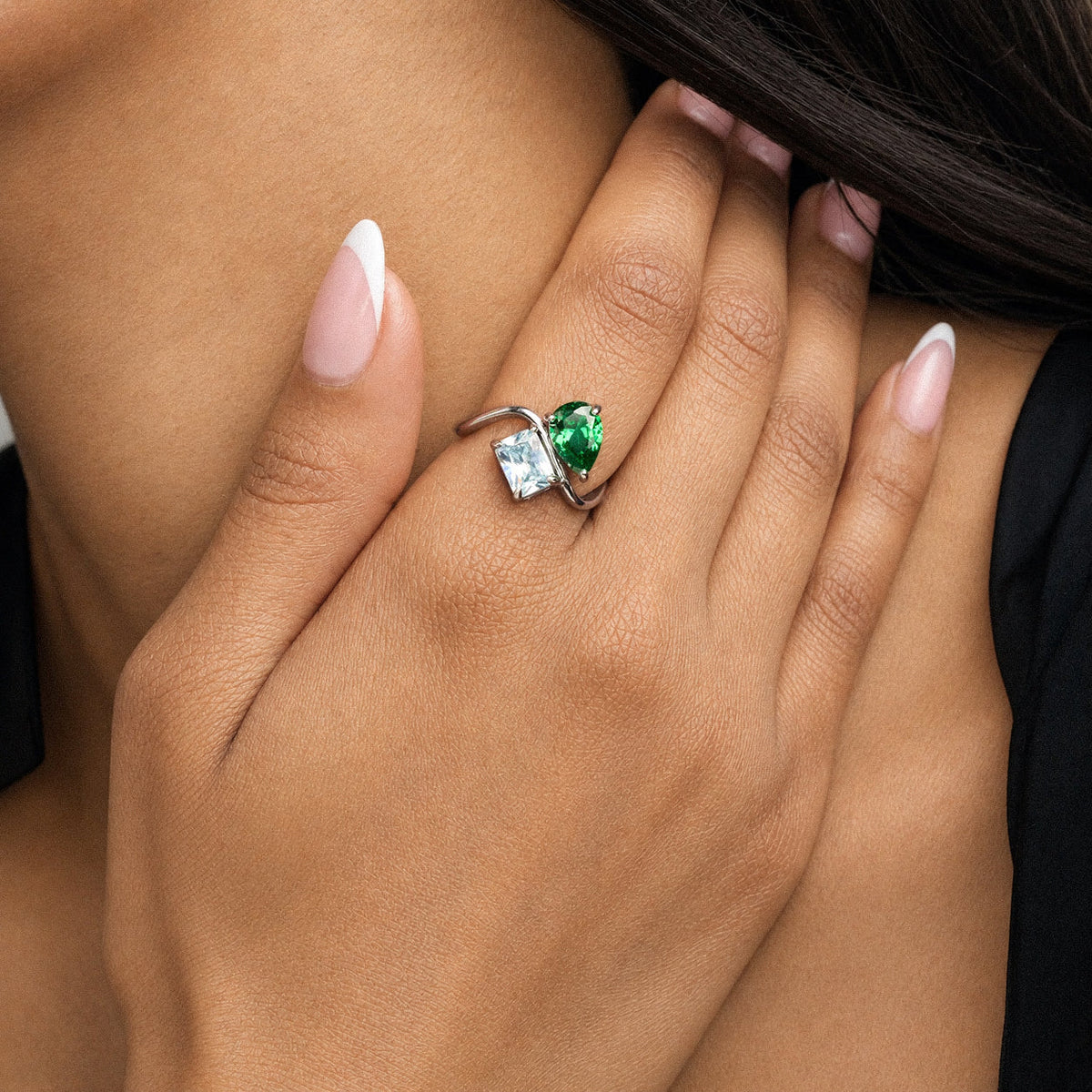 Anillo de piedra de nacimiento de Vaela