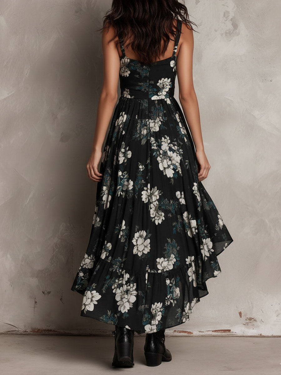 Vestido largo asimétrico negro con estampado floral bohemio y sin tirantes